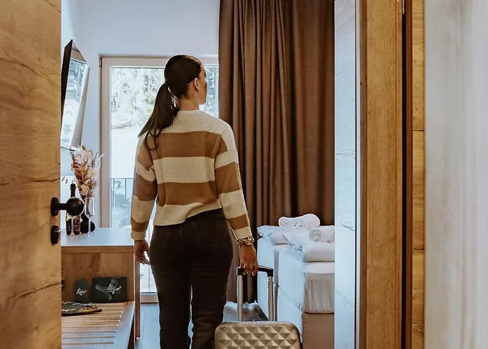 Gasthuis Grmovskov Dom Kope